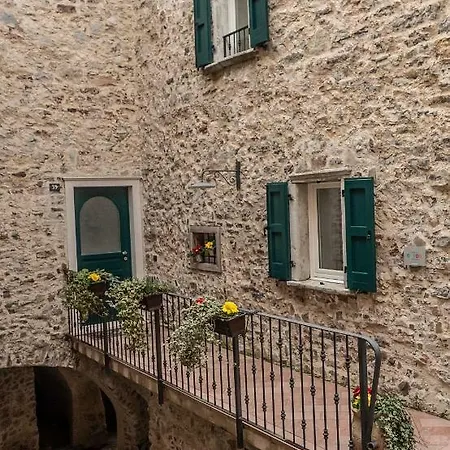 Casa Rustica - Pilati Lejlighed *